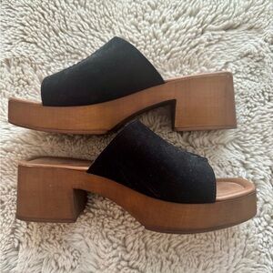 Black Women's Platform clogs